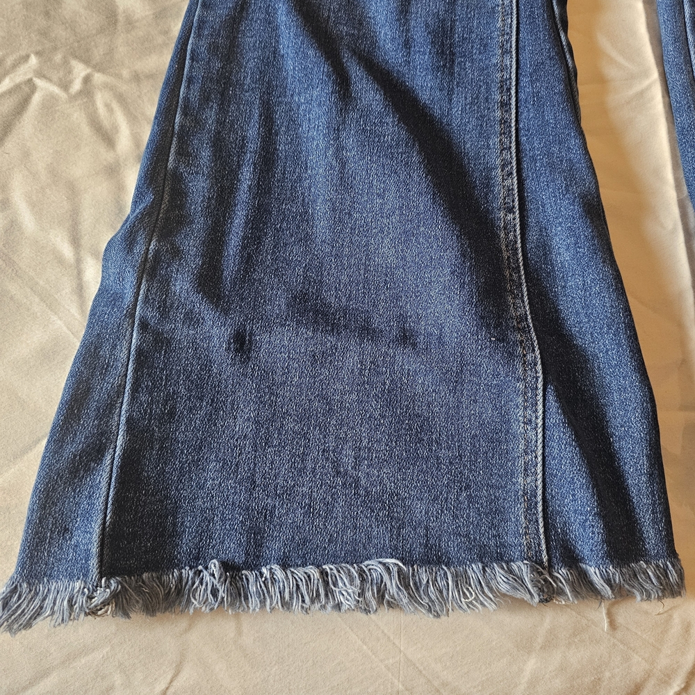 Vervet Dark Blue Flare Jeans - Picture 2 of 5
